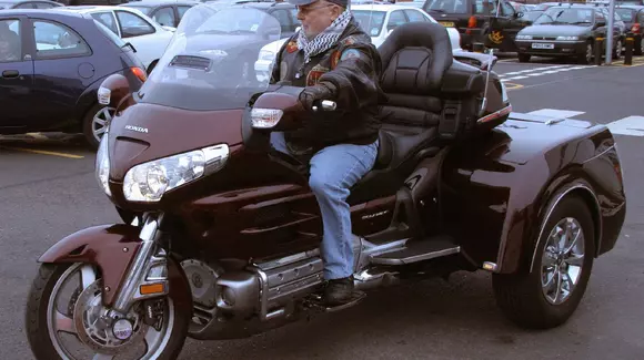 Cel mai bătrân motociclist din America împlinește 100 de ani: „Nu m-am maturizat niciodată”