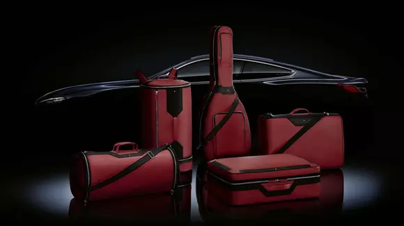 Montblanc x BMW: Acest set de bagaje costă cât două Dacia Logan