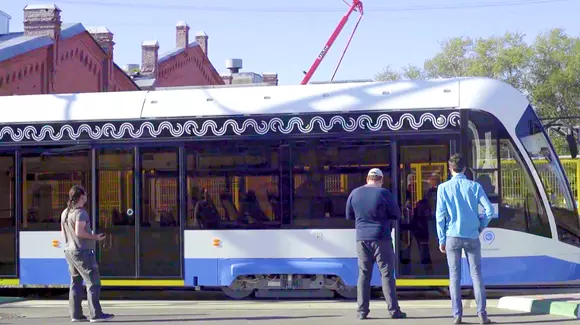 Acesta este tramvaiul autonom, poate cel mai sigur mijloc de transport în comun
