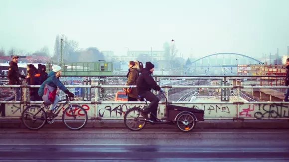 Românii și mersul pe bicicletă - De ce ne ferim să circulăm pe două roți?