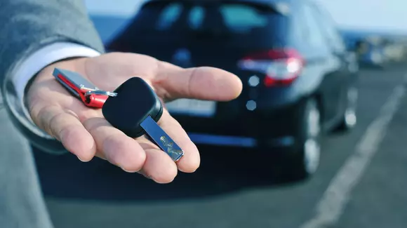 Cum funcționează primul serviciu românesc de car sharing între persoane fizice