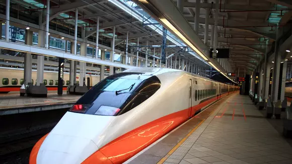 Tren de mare viteză între București și Budapesta, anunțat de Ministrul de Externe maghiar