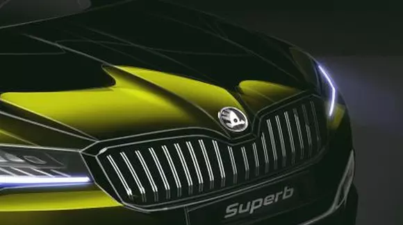 Prima fotografie oficială cu  Skoda Superb facelift
