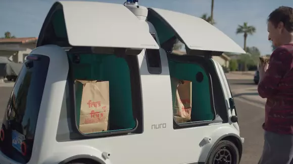 Nu mai vine băiatul cu pizza! O companie va livra mâncarea cu o mașină autonomă