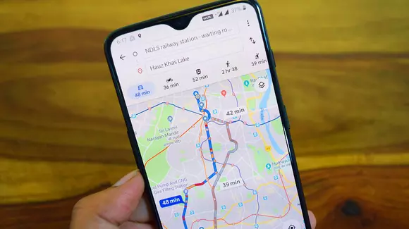 Google Maps îți spune cât de aglomerate sunt mijloacele de transport în comun