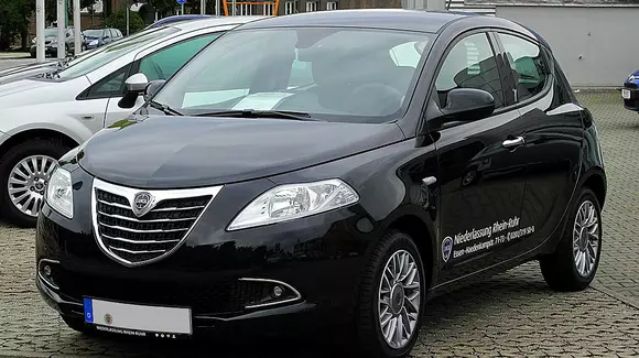 Surpriză de proporții: Lancia a întrecut Alfa Romeo la vânzări în Europa