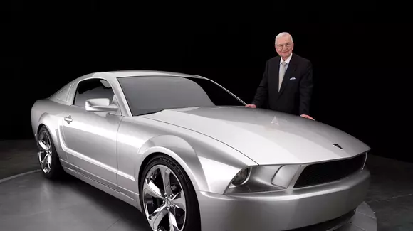 A murit Lee Iacocca, părintele lui Mustang