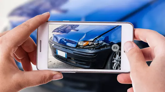 A apărut „robotul” care te ghidează după un accident rutier, ca să primești despăgubiri