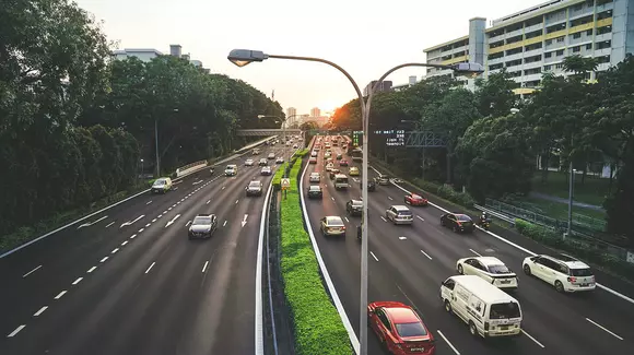 Guvernul: Modificăm legislația, pentru ca autostrăzile să fie gata mai repede