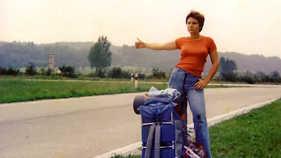 Românii și mașinile de ocazie: Transportul ilegal de persoane rămâne extrem de popular