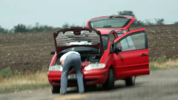 RAR: Aproape jumătate dintre vehiculele verificate în 2019 aveau deficienţe tehnice majore