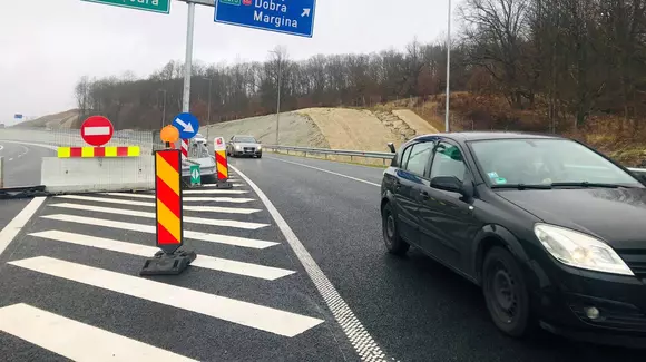 Săgeți pe autostrăzi: care este rostul noului proiect pilot al CNAIR