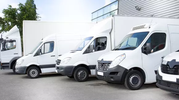 Ce trebuie să ai în vedere dacă îți deschizi o firmă de curierat