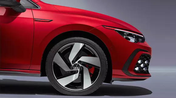 VW Golf GTI: cel mai iubit hot-hatch de pe planetă ajunge la a opta generație