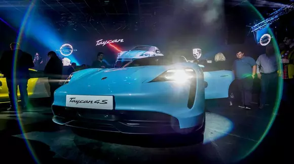 Elon Musk este ofticat pe Bill Gates pentru că nu a cumpărat Tesla