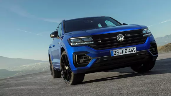 Volkswagen Touareg R este mai puternic chiar și decât Audi SQ7. Câți cai-putere are