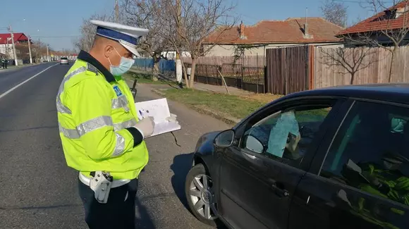 Pot să plec cu mașina din localitate pentru o săptămână? Ce răspunde Poliția