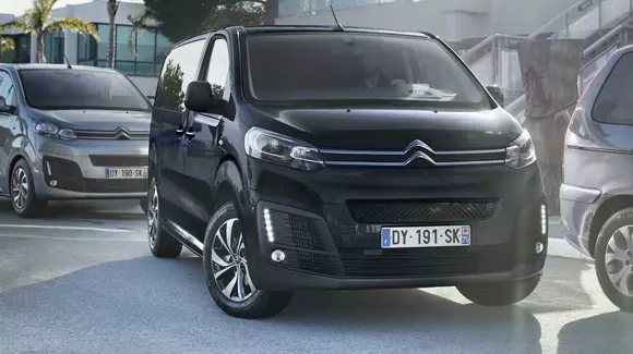 Citroen e-SpaceTourer: shuttle electric cu autonomie de până la 300 de kilometri