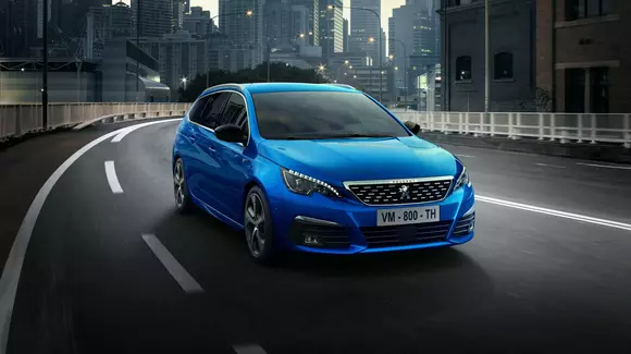Peugeot 308 facelift: instrumentar de bord digital, culoare și jante noi