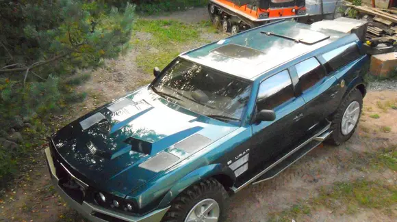 SUV made in Rusia: Uran avea motor de tanchetă militară