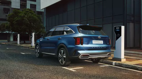 Kia Sorento Plug-in Hybrid este și puternic, și economicos