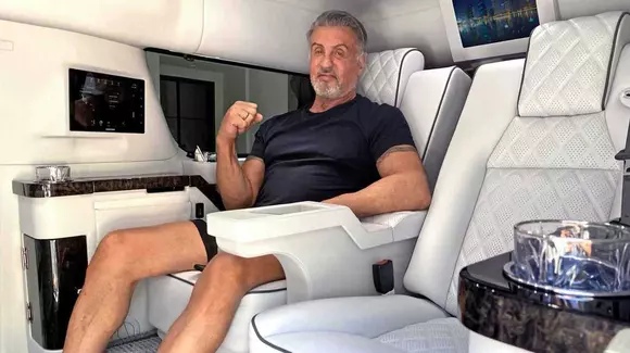 Sylvester Stallone își vinde SUV-ul ultraluxos. Costă cât un Bentley