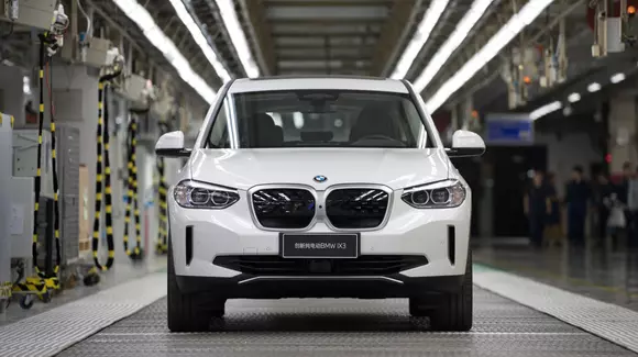 BMW a început să producă modelul electric iX3 în China