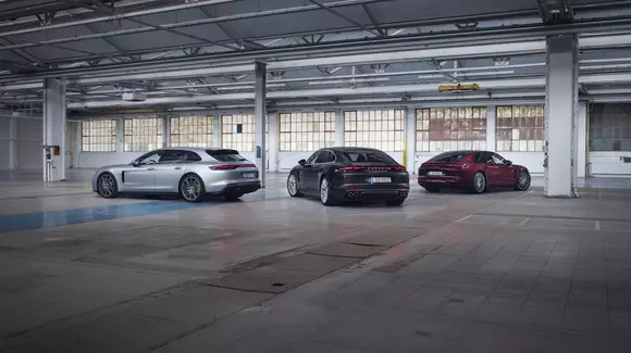 Porsche Panamera Turbo S E-Hybrid - 700 CP și autonomie electrică de 50 km