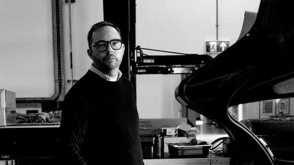 Designerul-șef Aston Martin s-a mutat la Dacia