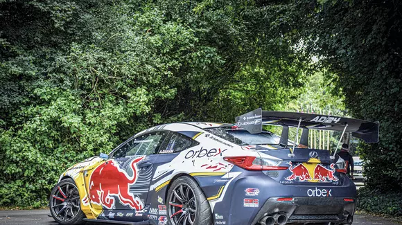 (P) Luptătorul japonez de cușcă și pilotul de raliu au făcut Turul României pe 4 roți