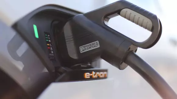 Tanczos Barna: în următorii 4-5 ani, România va avea 18.000 de stații de încărcare