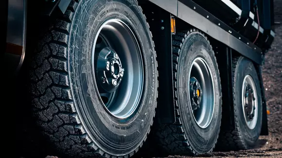 (P) Cum să alegeți modelul potrivit de anvelope pentru camioane?