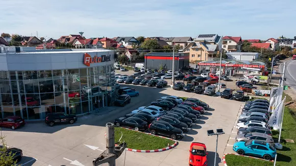 (P) AutoDelRulate vă așteaptă cu oferte la autoturisme rulate - prețuri speciale în prag de sărbătoare