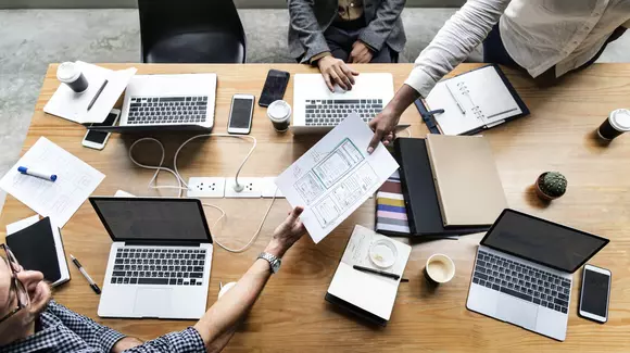 (P) Ce înseamnă mai exact să creezi un site de prezentare cu design unic?