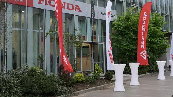 Honda sărbătorește deschiderea unui nou showroom moto în București