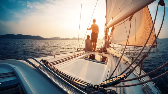 (P) Motive pentru care trebuie să urmați cursuri de navigație și să călătoriți pe mare