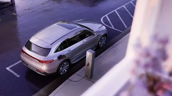 (P) Mercedes EQC: cele mai importante dotari de confort