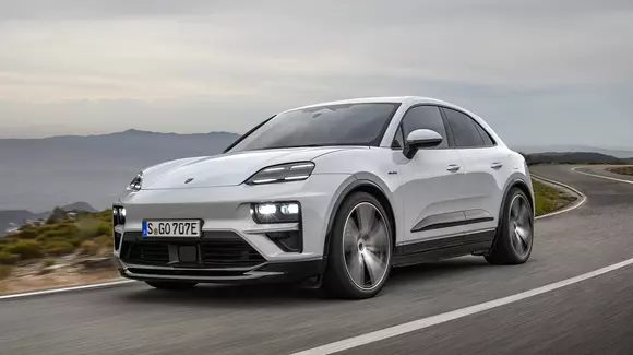 Privind primele imagini oficiale, putem spune că noul Porsche Macan s-a „taycanizat”, cel puțin ca înfățișare. Mai avem și alte detalii.