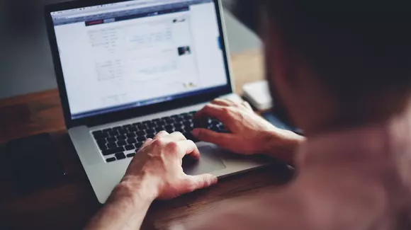 (P) Credit cu istoric negativ de la Biroul de Credite Rapide. Cum poți lua un împrumut rapid IFN dacă ai statut de rău-platnic