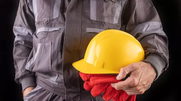 (P) Selectarea jachetelor de lucru adecvate: 3 recomandări pentru diferite industrii