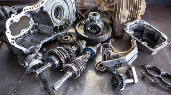 (P) Piese auto pentru Opel: Noi sau obținute din dezmembrări?