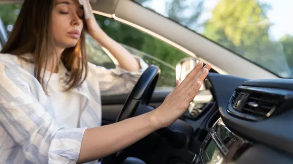 (P) Simptomele care indică defecțiuni la instalația de aer condiționat a mașinii și care sunt soluțiile