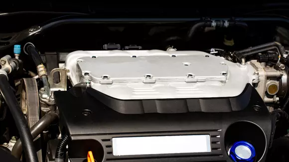 (P) Cum să alegi bateria auto potrivită pentru mașina ta: Ghid complet pentru cumpărători