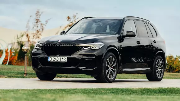 (P) Serviciile de Închiriere Auto pe Termen Scurt: Cheia unei Vacanțe de Vară Reușite