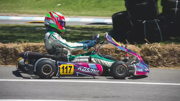 (P) Ce este kartingul outdoor și ce presupune acesta?