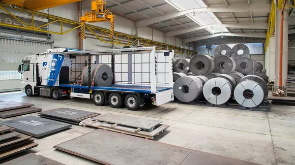 (P) Ce este o semiremorcă cu platformă?