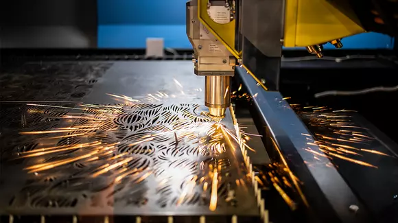 (P) Aparate CNC pentru Performanță și Precizie: Tehnologia Viitorului în Industrie