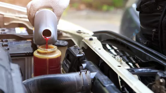 (P) Ulei de servodirecție roșu, verde sau galben? Ce semnifică fiecare culoare?