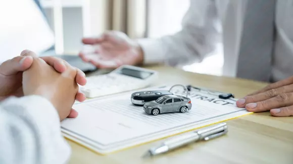 (P) Ce factori influențează prețul asigurării auto?