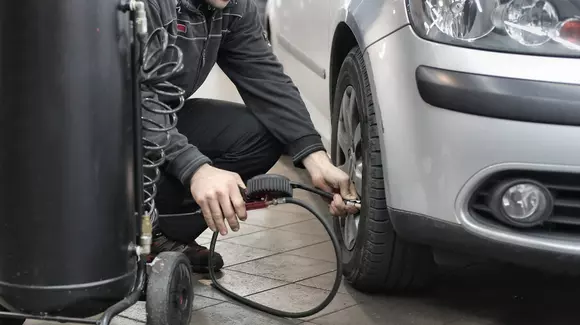 (P) Pregătirea de iarnă: Cele 2 puncte critice ale mașinii pe care mulți șoferi le ignoră